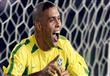 البرازيلي رونالدو يفضل فوز ميسي على رونالدو للفوز 