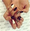 طلاء الأظافر بالأسود والأبيض والذهبي                                                                                                                  