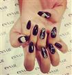 طلاء الأظافر بالأسود والأبيض والذهبي                                                                                                                  