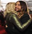 rita-ora-jared-leto-hugging-56th-grammy-awards-2014                                                                                                   
