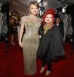 taylor-swift-cyndi-lauper-56th-grammy-awards-2014                                                                                                     