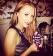Una Healy                                                                                                                                             