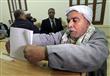 ناخب يدلي بصوته فى احدى الانتخابات
