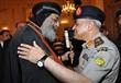 بالصور.. صبحي وقادة القوات المسلحة يقدمون التهنئة للبابا تواضروس بعيد القيامة