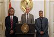 بالصور..رئيس جامعة القاهرة  450 مليون جنيه تكلفة مبني الطوارئ بالقصر العينى