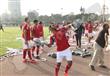 لاعبو الأهلي يوزعون القمصان على الجماهير احتفالا بالسوبر (6)