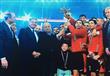 رئيس الوزراء يسلم منتخب مصر كأس إفريقيا لليد