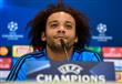 ذكر نادي ريال مدريد الاسباني ان اصابة مدافعه البرازيلي مارسيلو بخلع في الكتف الايمن قد تحرمه من المشاركة في ذهاب ثمن النهائي من مسابقة دوري ابطال اوروبا لكرة القدم الاسبوع المقبل