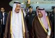 العاهل السعودي يصل إلى أنقرة في زيارة رسمية