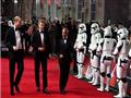 الأميران ويليام وهاري بالعرض الخاص لفيلم The last jedi (6)                                                                                                                                              
