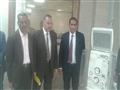 رئيس جامعة أسوان يتفقد وحدة الغسيل الكلوي (2)
