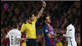 رسميًا.. مايكل أوليفر حكم مباراة برشلونة وباريس سان جيرمان في دوري أبطال أوروبا