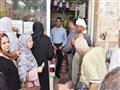 محافظ أسيوط يتفقد عددا من الأسواق​والمجمعات الاستهلاكية  (8)                                                                                                                                            