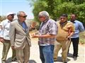 محافظ قنا يتفقد سير العمل بمشروع مصنع ملابس (13)                                                                                                                                                        