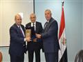 وزير الزراعة يُكرم رئيس مجلس الدولة (3)                                                                                                                                                                 