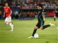 لاعب ريال مدريد البرازيلي مارسيلو يسدد الكرة خلال مباراة فريقه ضد مانشستر يونايتد ضمن كأس السوبر الاوروبية. 8 اب/اغسطس 2017