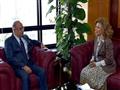 المهندس شريف إسماعيل والوزيرة مشيرة خطاب - أرشيفية