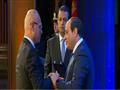 السيسي يكرم حافظ شوشة