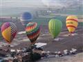 رحلات البالون الطائر - ارشيفية                    
