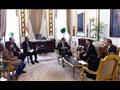 اجتماع رئيس مجلس الوزراء و الدكتور مراد وهبة  (5)