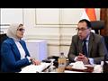 رئيس الوزراء خلال لقائه بوزيرة الصحة اليوم  (3)                                                                                                                                                         