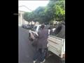 جمع الكاوتش من الشوارع ونقله للحديقة (1)                                                                                                                                                                