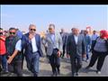 وزير النقل يتفقد مشروعات تطوير طريق القاهرة ـ السويس (2)                                                                                                                                                