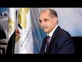 الفريق يونس المصري وزير الطيران المدني            