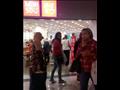 زحام وتكدس في أحد المولات الشهيرة في البلاك فراي داي (14)                                                                                                                                               