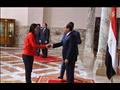 السيسي يكرم منتخب الاسكواش وفريق كرة القدم النسائية (2)                                                                                                                                                 
