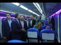 وزير النقل يتفقد محطة الأقصر ويستقل كابنية جرار 980 إلى إسنا                                                                                                                                            