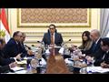  اجتماع رئيس الوزراء بالمستثمرين بمحافظة مطروح
