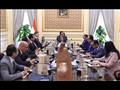 رئيس الوزراء خلال لقاء مسئولي شركة ميرسك (2)