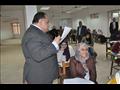 رئيس جامعة حلوان يجري جولة تفقدية لمتابعة الامتحانات (8)