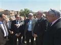بالصور.. وزير الري يتفقد مصرف السيل بأسوان (4)                                                                                                                                                          