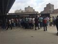 زحام وهرج أمام منافذ تذاكر المترو في محطة المرج الجديدة (7)                                                                                                                                             