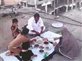 في وداع رمضان.. موائد إفطار حول العالم (7)                                                                                                                                                              