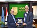 جامعة الإسكندرية تكرم الفائزين بجوائز اكاديمية البحث العلمي (3)                                                                                                                                         
