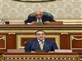 رئيس الوزراء اثناء إلقاء بيان الحكومة في البرلمان