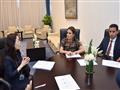 وزيرة الاستثمار خلال لقائها مع كوكو هوندا المسؤولة