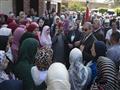 رئيس جامعة الازهر مع الطالبات تصوير_1                                                                                                                                                                   
