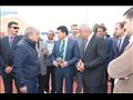 وزير الشباب والرياضة خلال تفقد الاستاد 