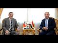 وزير الطيران مع سفير التشيك