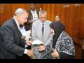 تسليم 200 شهادة أمان للأرامل والمطلقات وذوي الاحتياجات الخاصة بقنا (34)