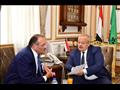 رئيس جامعة القاهرة يبحث مع السفير السعودي سبل تعزيز التعاون الثقافي