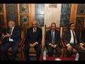 وزراء ومسؤولون سابقون في عزاء طارق كامل وزير الاتصالات الأسبق