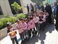 تلاميذ رياض الأطفال يتبرعون لصالح مركز أورام قنا