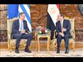 السيسي يلتقي رئيس وزراء اليونان