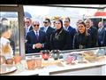 الرئيس السيسي يتفقد معارض صندوق تحيا مصر في العاصمة الإدارية