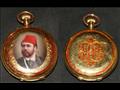 ساعة ملكية نادرة من الذهب تحمل صورة الخديوي توفيق